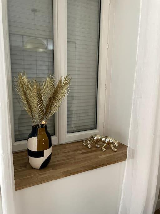Bleu Supreme Balneo Apartment Vierzon Exterior photo